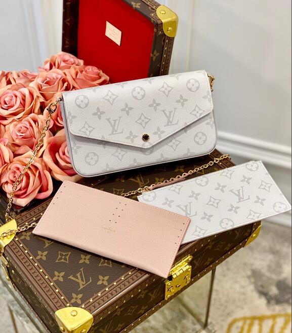 Luxe Touch Bags -   2962