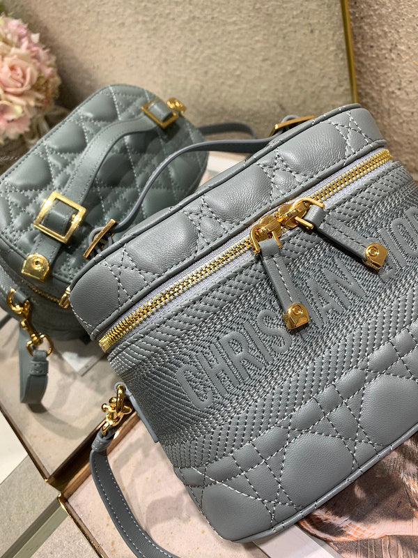 LTB - Luxe Touch Bags - 1931