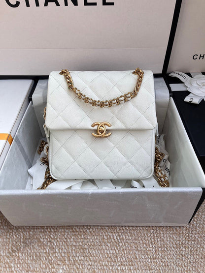 Luxe Touch Bags 

 -  Bags - 3385