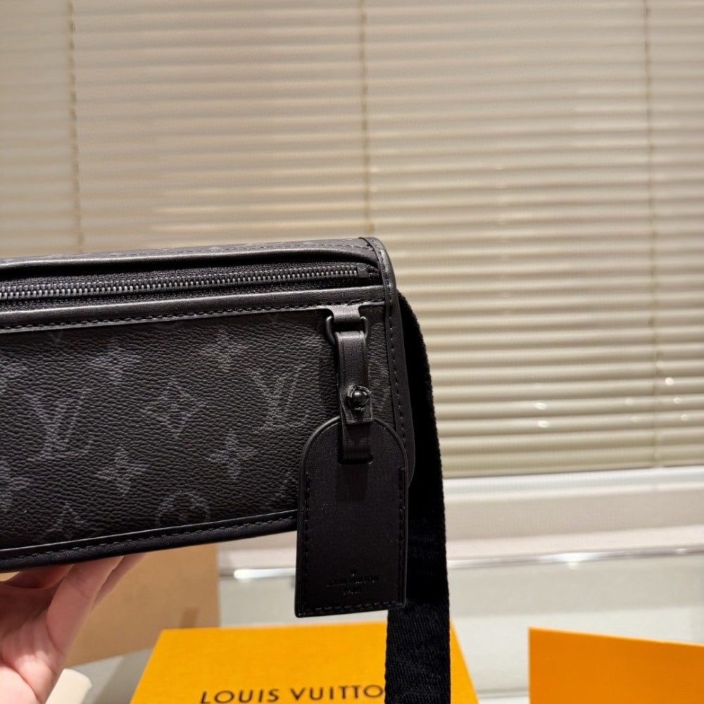 LV BOSPHORE WEARABLE WALLET MONOGRAM ECLIPSE CANVAS BLACK 19CM M12599
