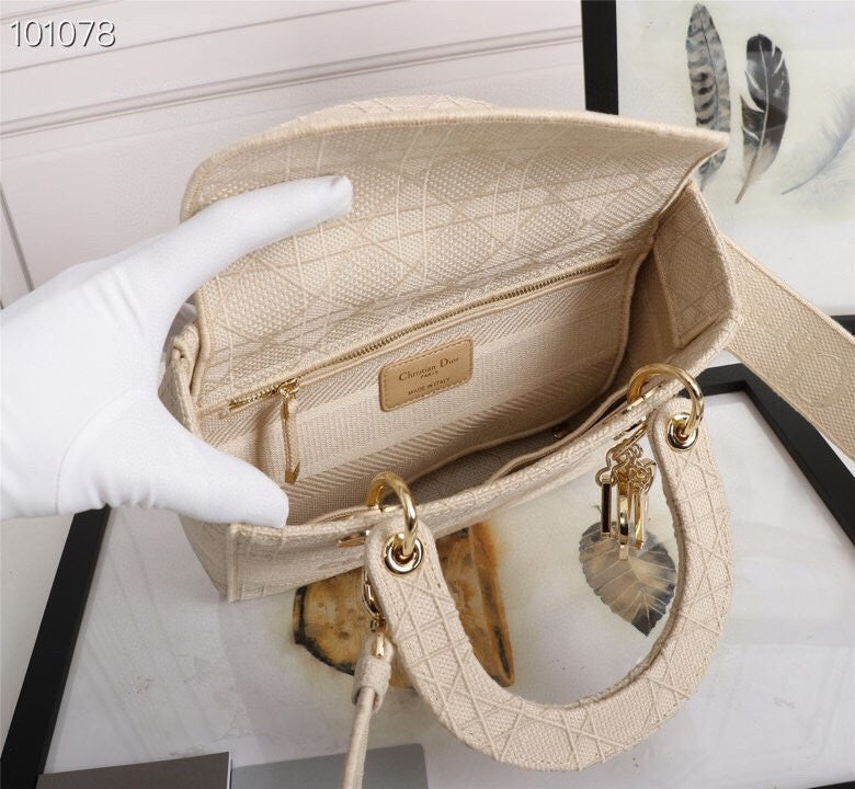 LTB - Luxe Touch Bags - 086