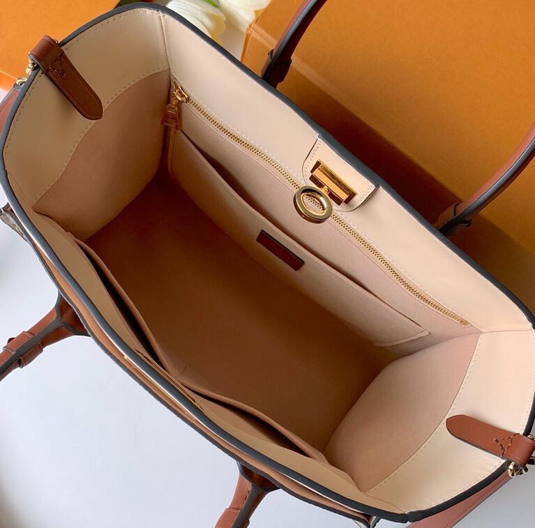 Luxe Touch Bags -   2953