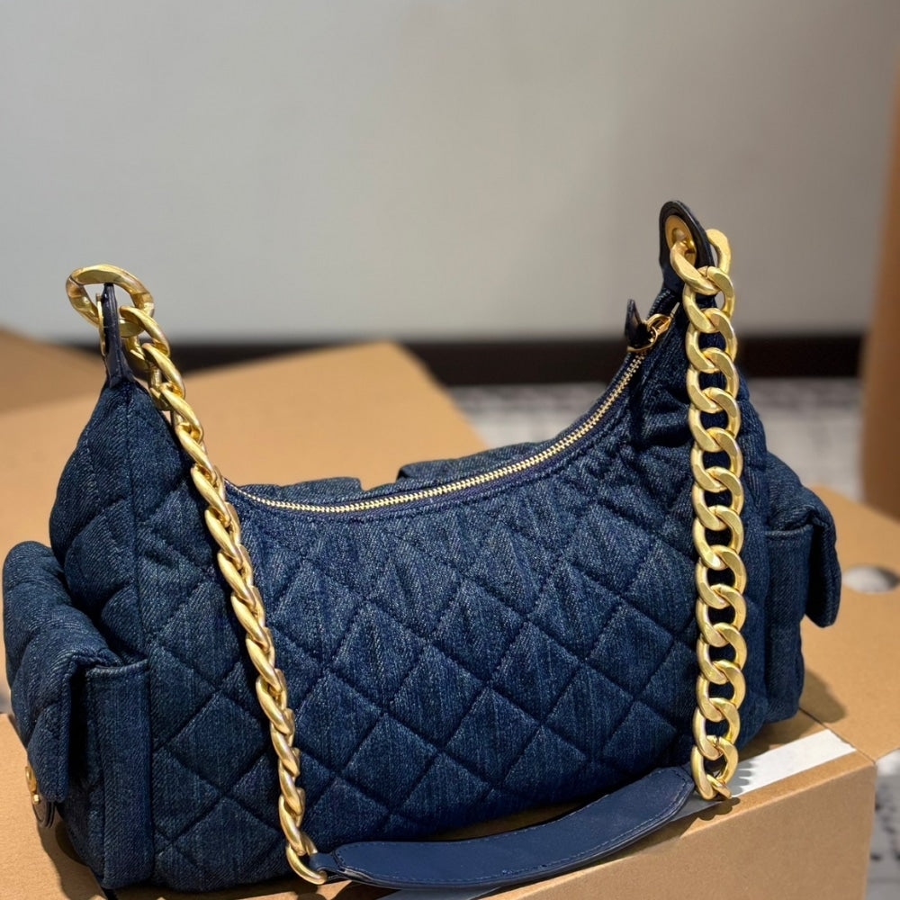 CC LARGE HOBO BAG WASHED DENIM AND GOLD TONE METAL DARK BLUE 31CM