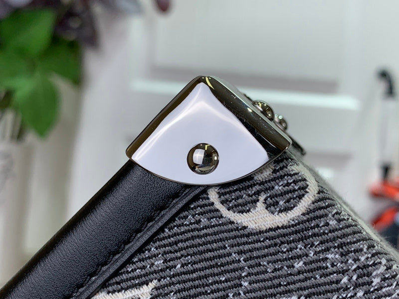 Fashion Luxe Touch bags - 2462