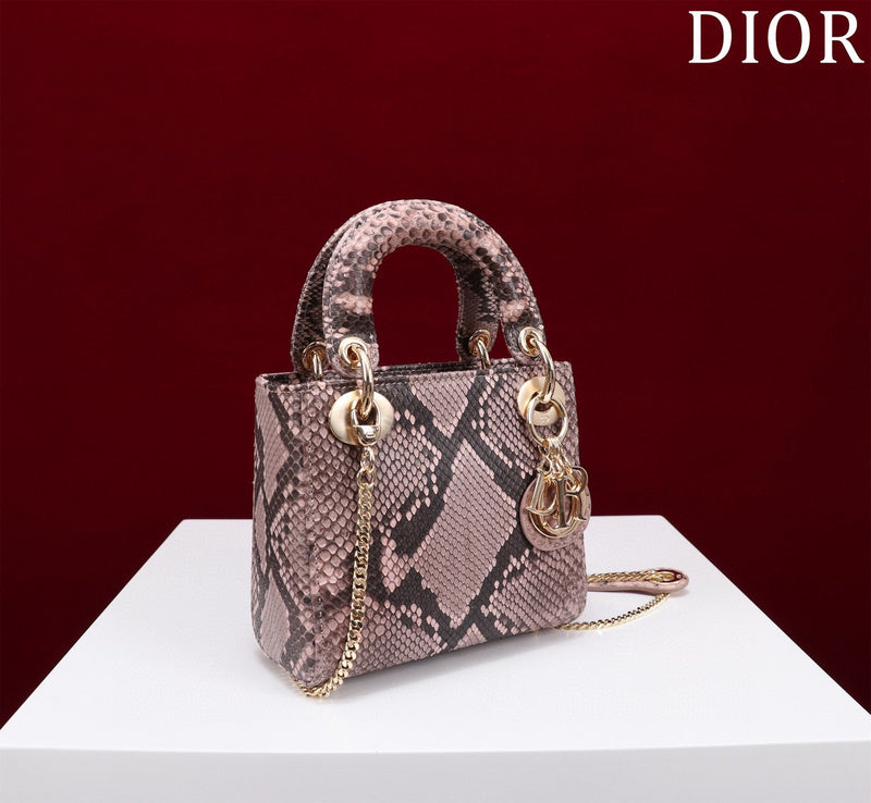 LTB - Luxe Touch Bags - 134
