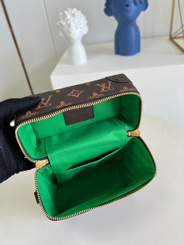 Fashion Luxe Touch bags - 2600