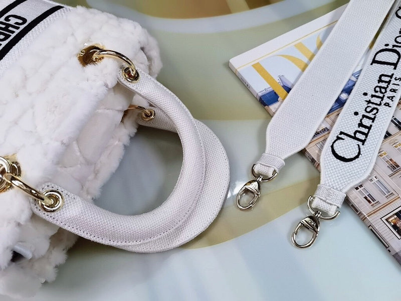 LTB - Luxe Touch Bags - 074