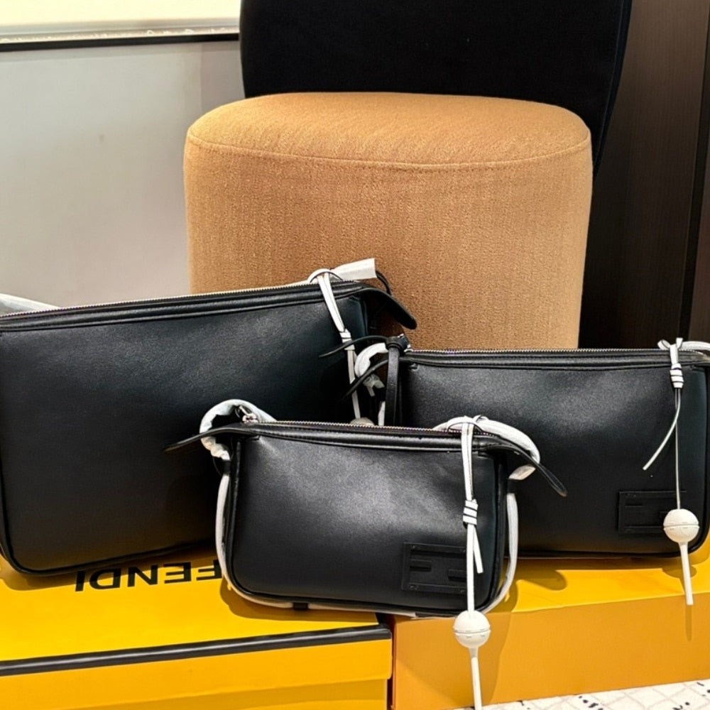 FD SIMPLY FD MINI BAG BLACK 23CM 8BS097AS7AF1QD0