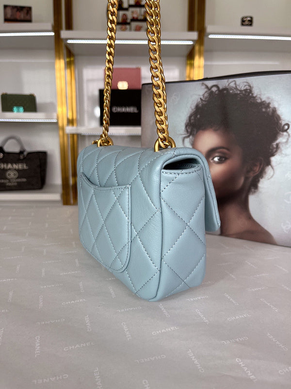 Luxe Touch Bags 

 -  Bags - 3375