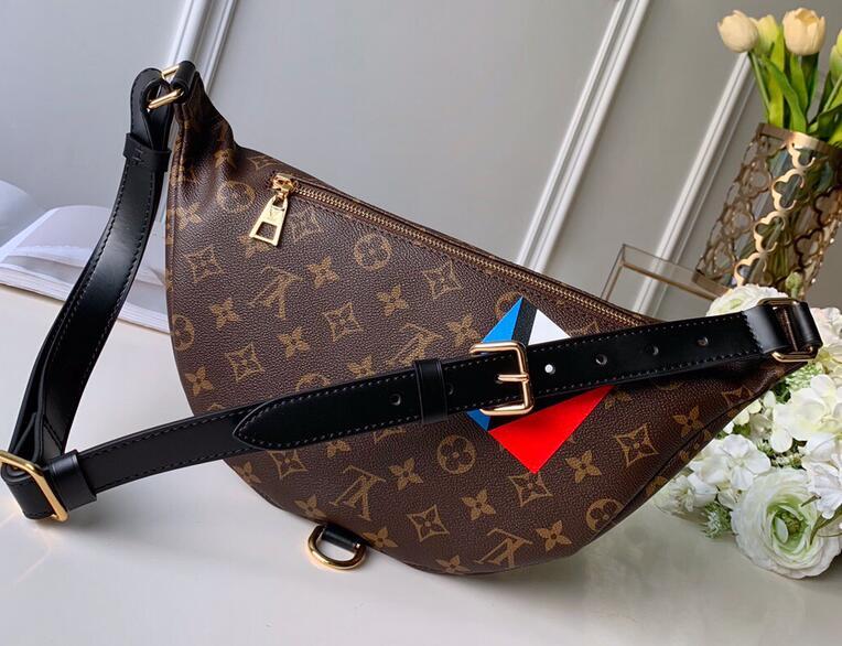Luxe Touch Bags -   2916