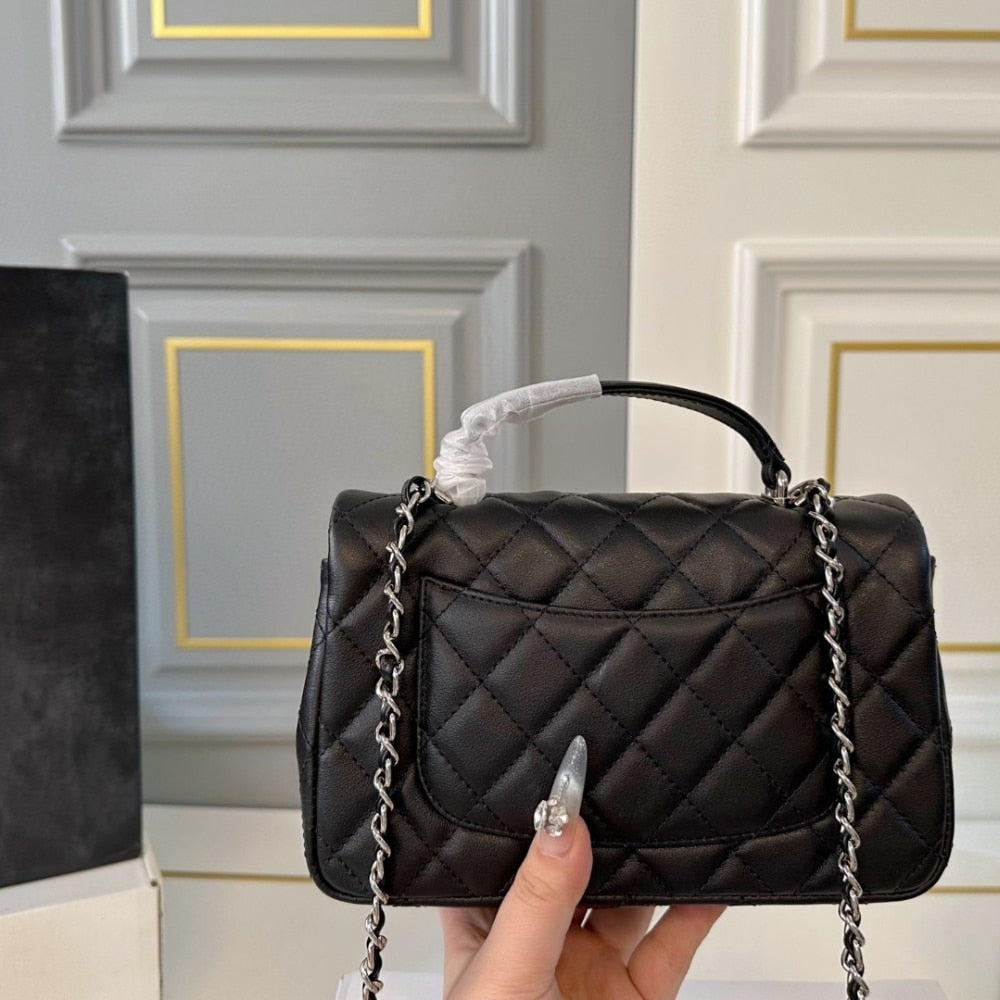 CC MINI FLAP BAG LAMBSKIN BLACK 20CM