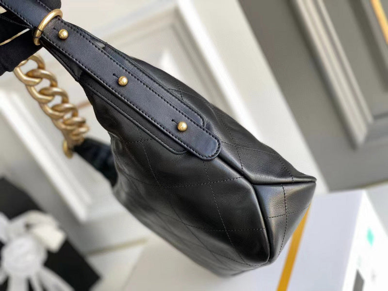 Luxe Touch Bags 

 -  Bags - 3111