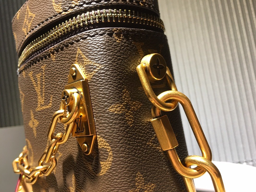 Luxe Touch Bags