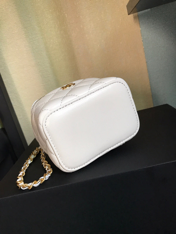 Luxe Touch Bags 

 -  Bags - 3284