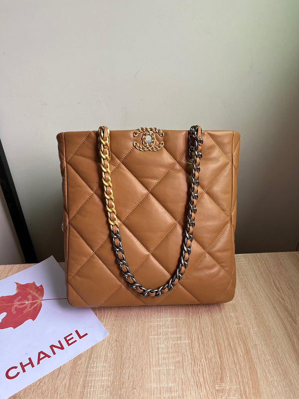 Luxe Touch Bags 

 -  Bags - 2690