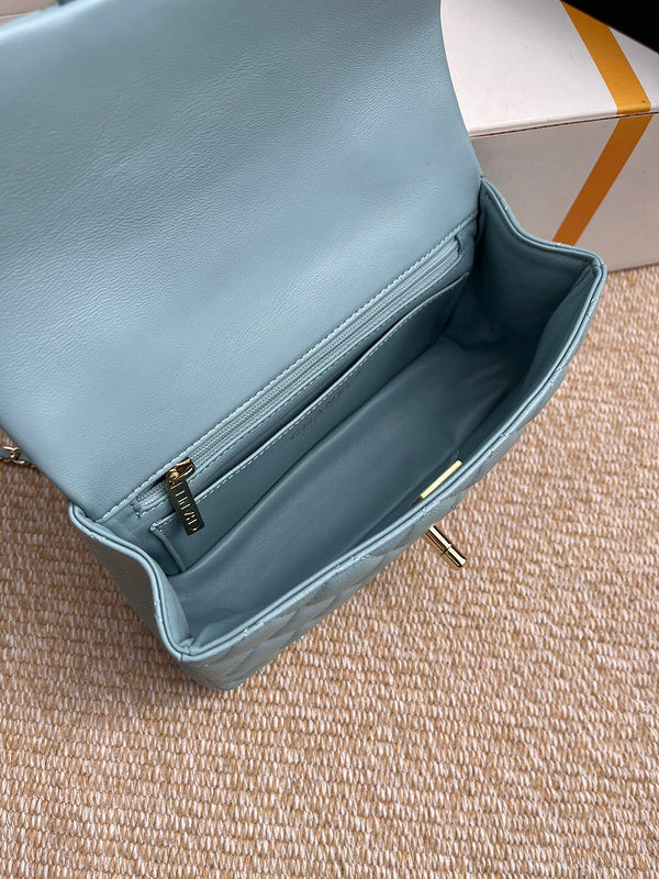Luxe Touch Bags 

 -  Bags - 3127