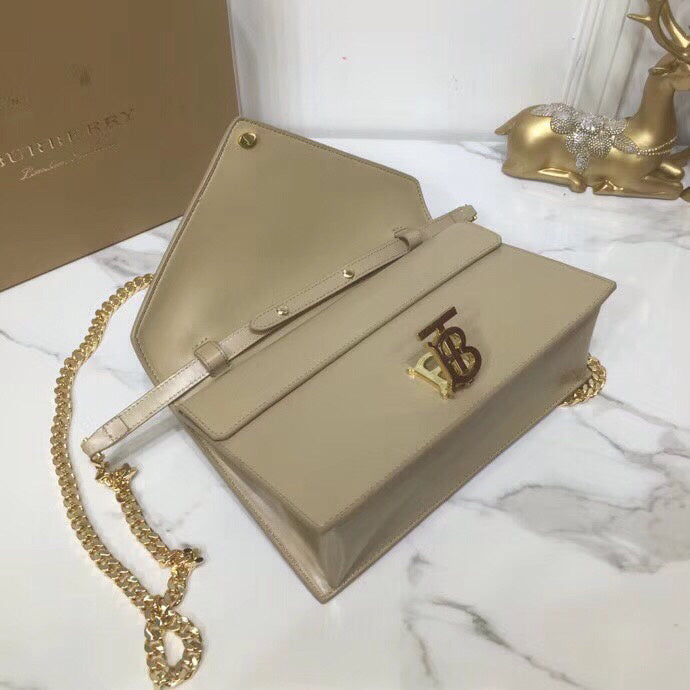 Luxe Touch Fashion -BBR Bags - 1571