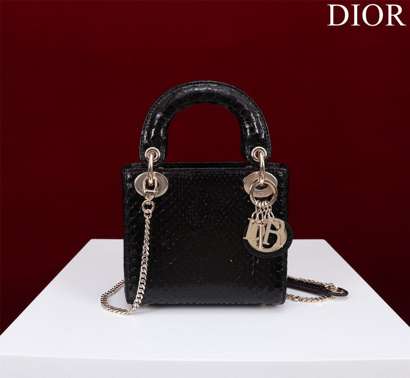 LTB - Luxe Touch Bags - 102