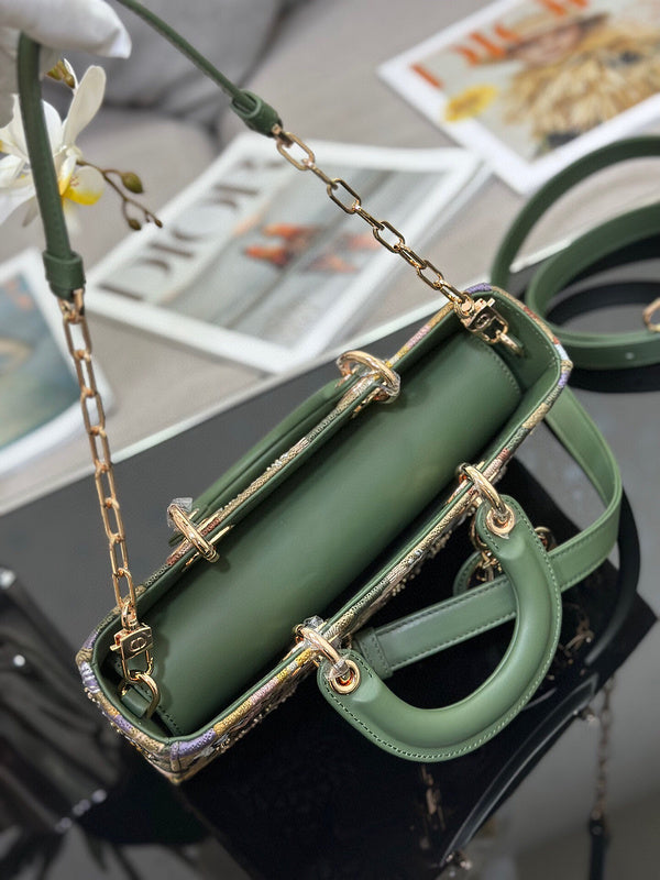 LTB - Luxe Touch Bags - 235