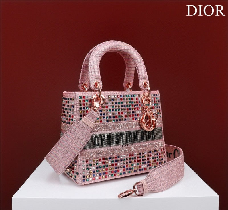 LTB - Luxe Touch Bags - 2015