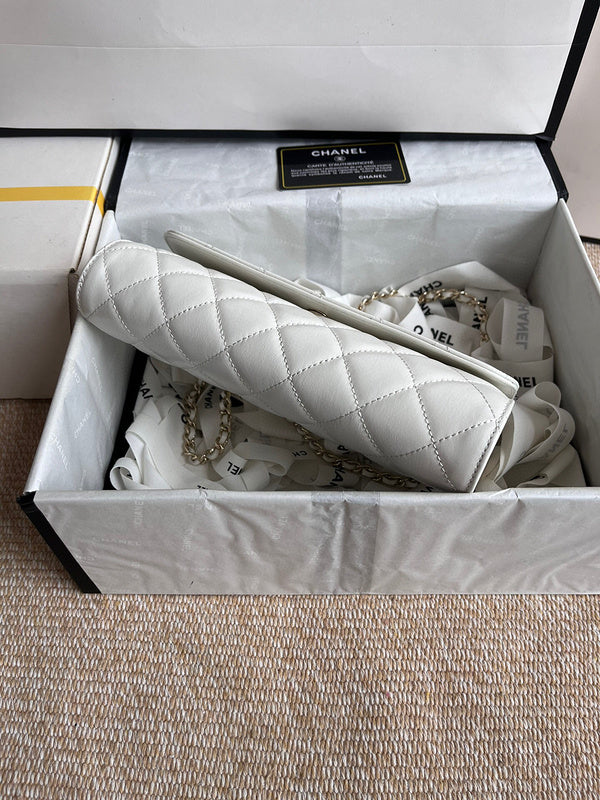 Luxe Touch Bags 

 -  Bags - 2996