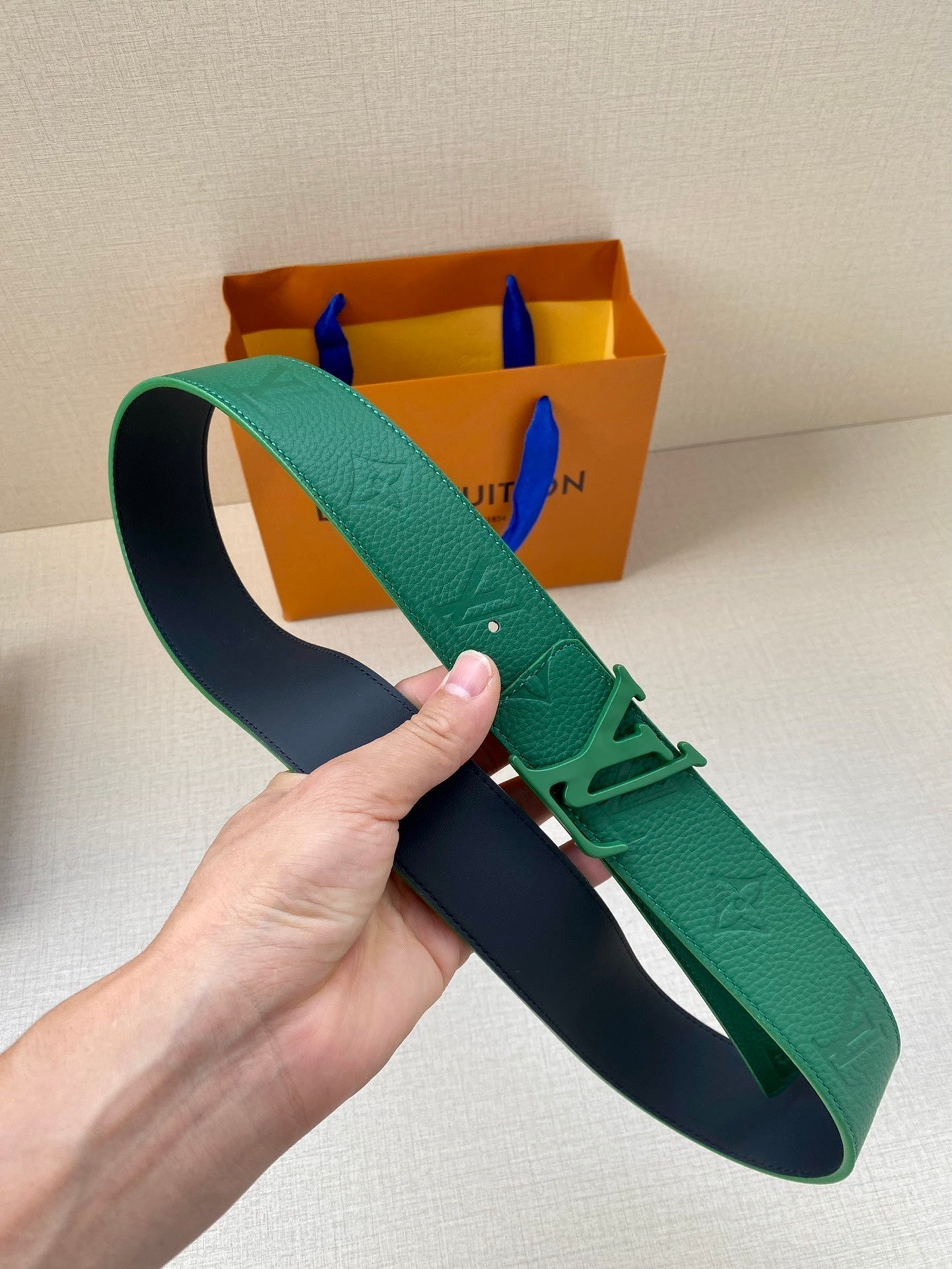 LTB  -Luxury  LUV  BELTS 022