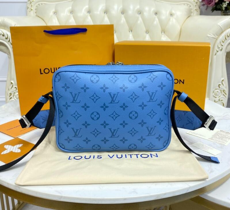 Luxe Touch Bags -   2402