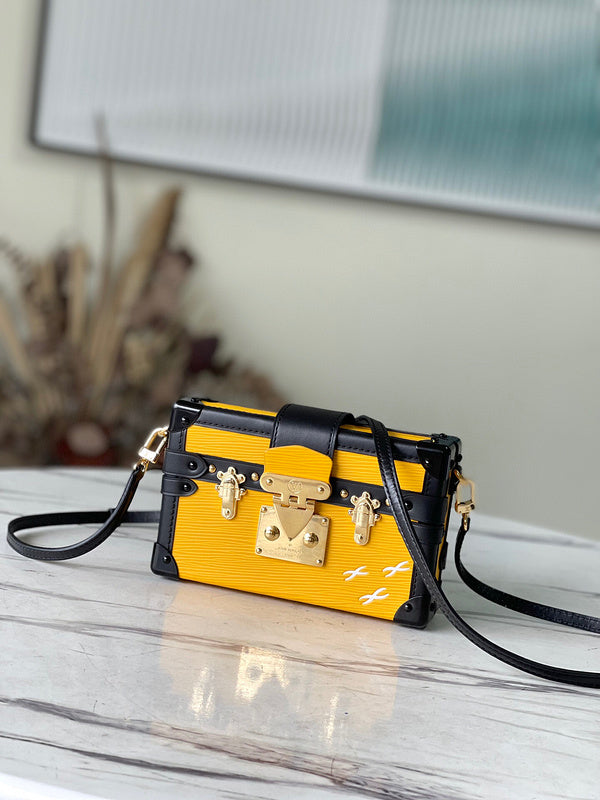 Fashion Luxe Touch bags - 4979