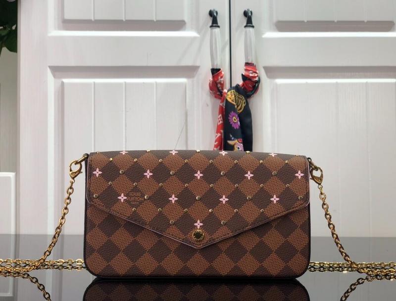 Luxe Touch Bags -   2166
