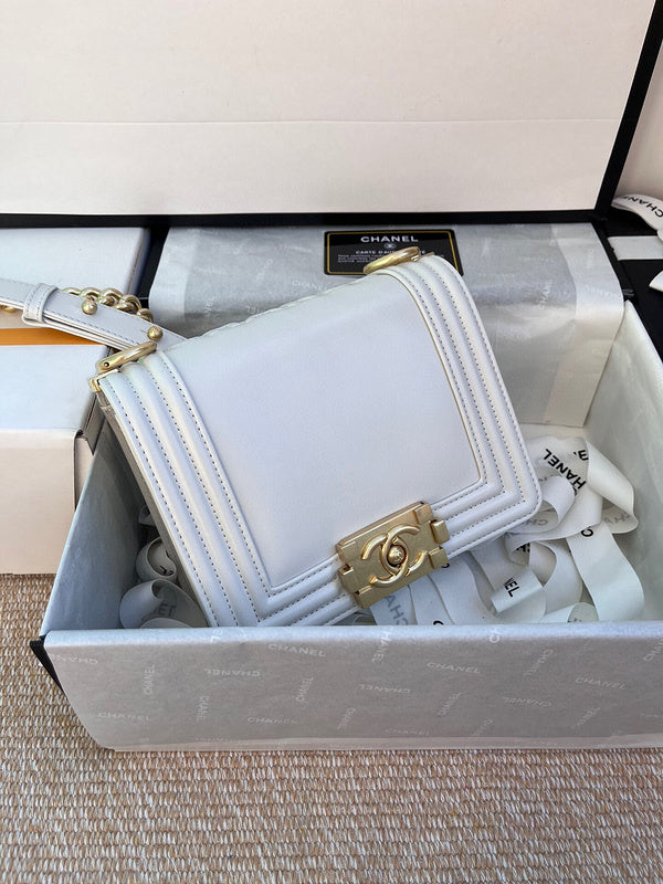 Luxe Touch Bags 

 -  Bags - 3398