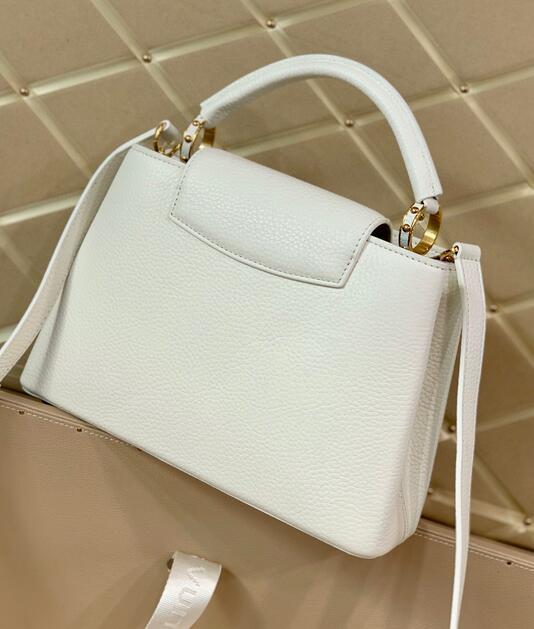 Luxe Touch Bags -   2945