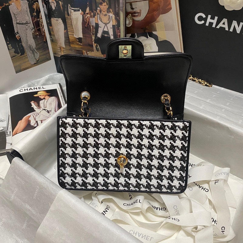 Luxe Touch Bags 

 -  Bags - 3129