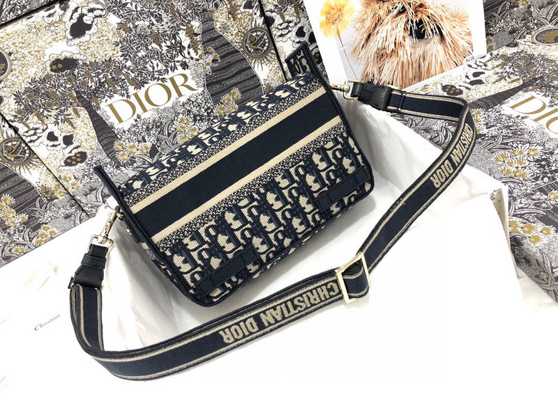 LTB - Luxe Touch Bags - 1585