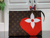 Luxe Touch Bags -   2669