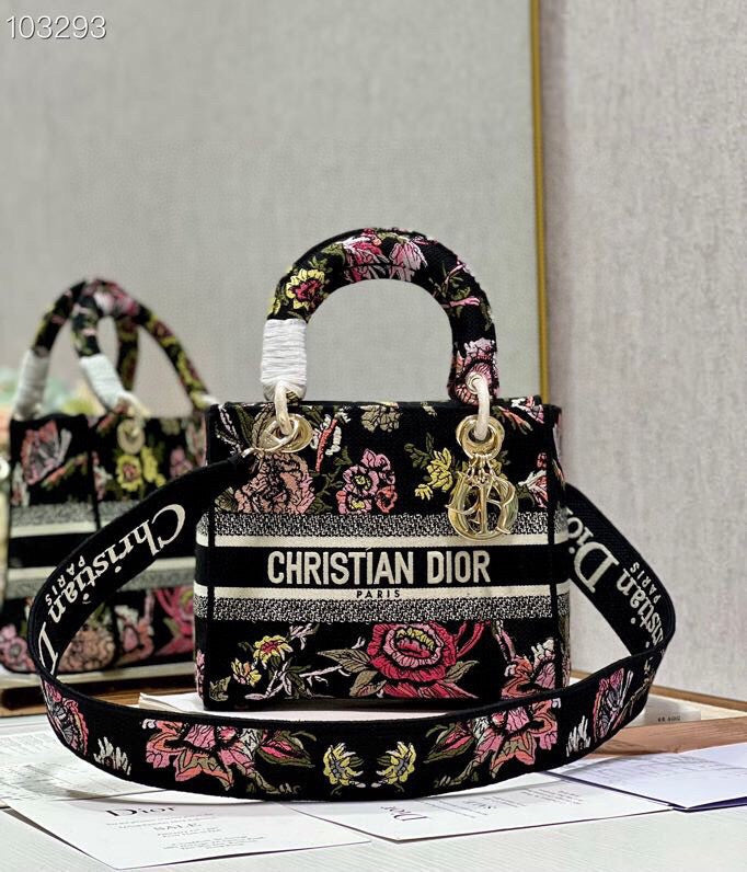 LTB - Luxe Touch Bags - 065