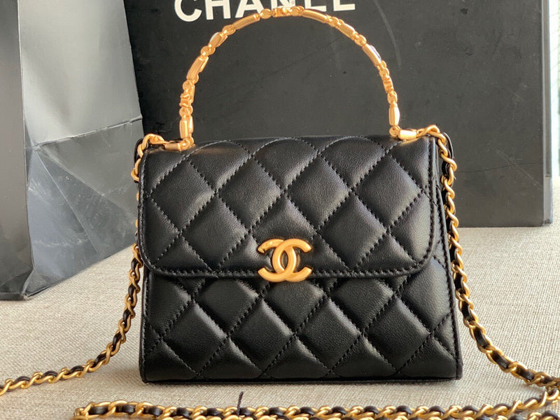 Luxe Touch Bags 

 -  Bags - 2871