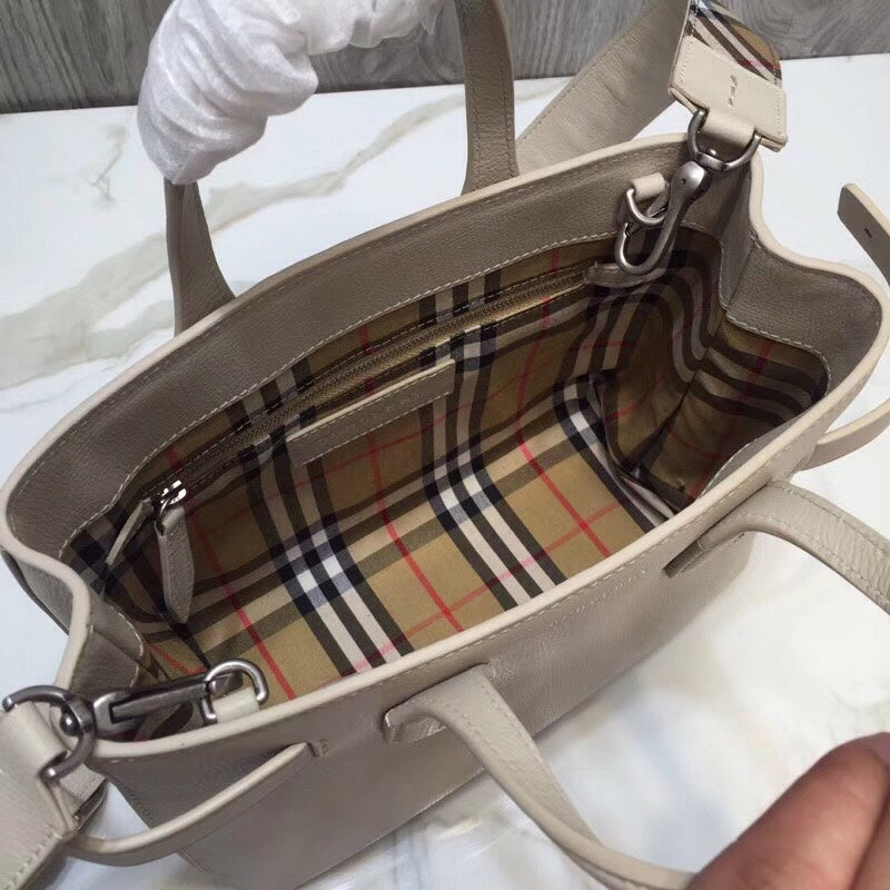 Luxe Touch Fashion -BBR Bags - 1554