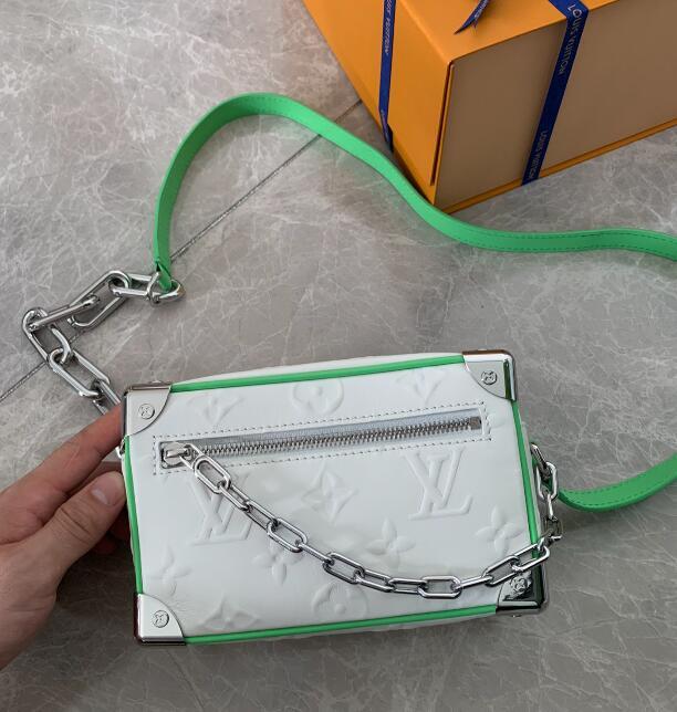 Luxe Touch Bags -   2363