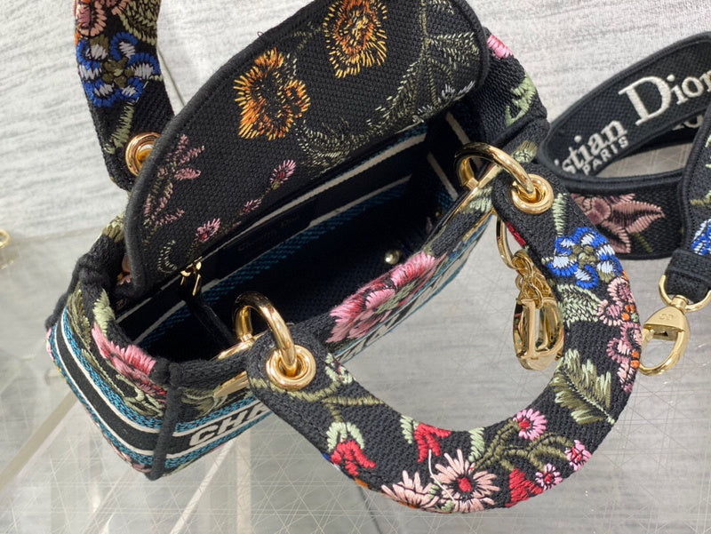 LTB - Luxe Touch Bags - 1282