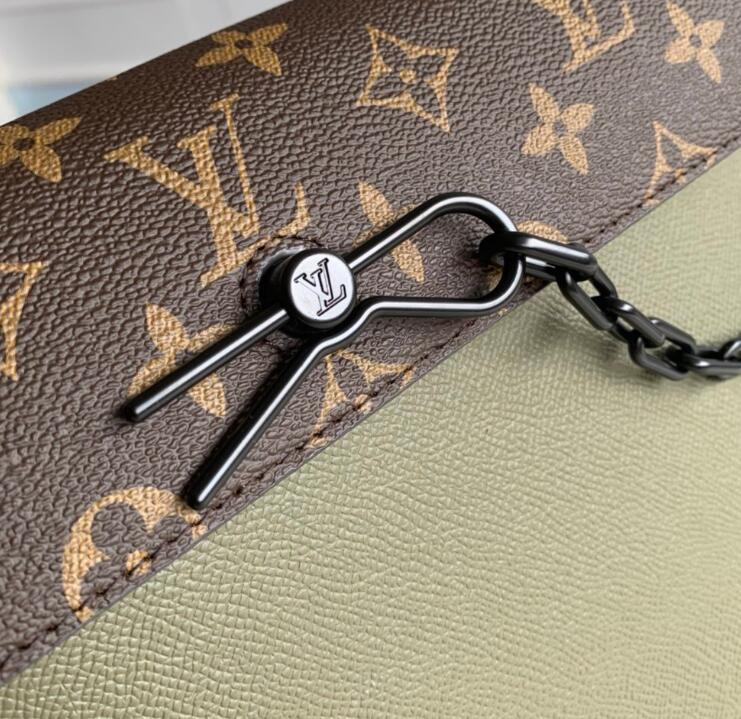 Luxe Touch Bags -   2661