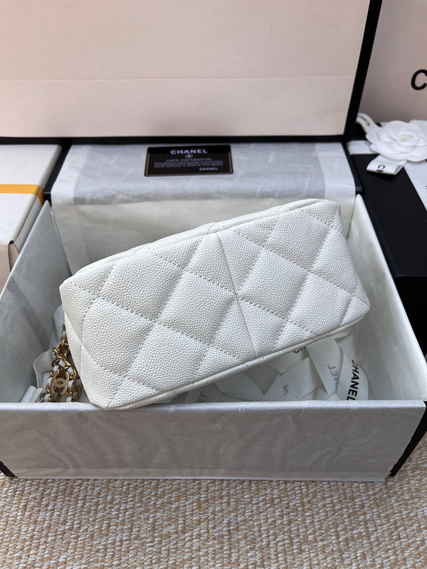 Luxe Touch Bags 

 -  Bags - 3080