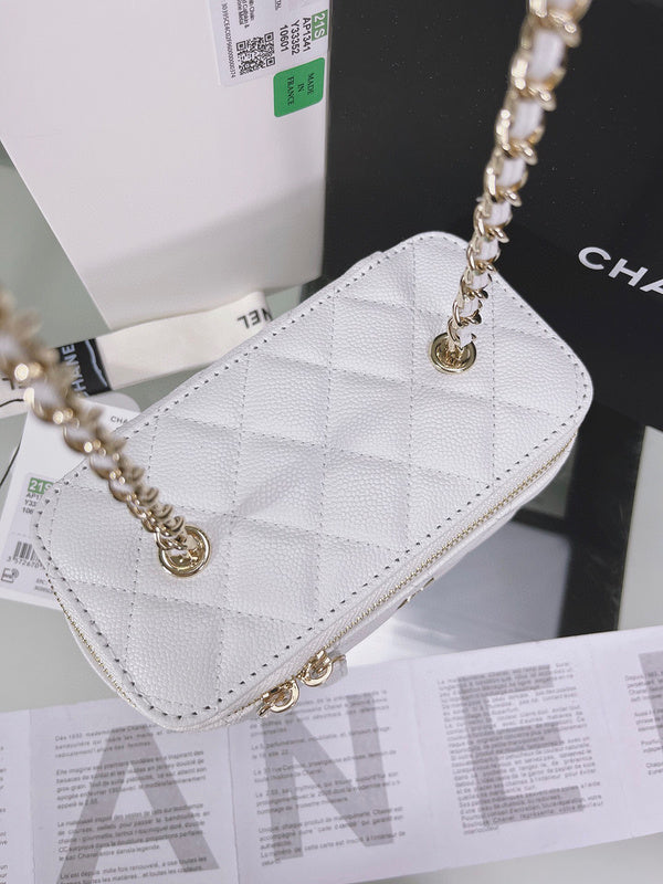 Luxe Touch Bags 

 -  Bags - 3125