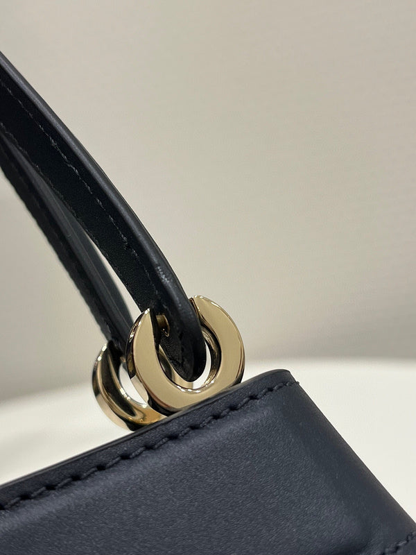 LTB - Luxe Touch Bags - 772