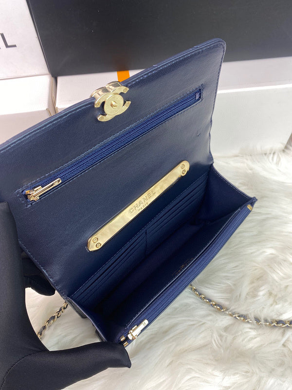 Luxe Touch Bags 

 -  Bags - 3049