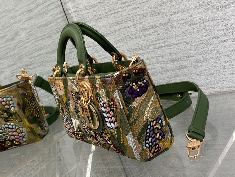 LTB - Luxe Touch Bags - 030