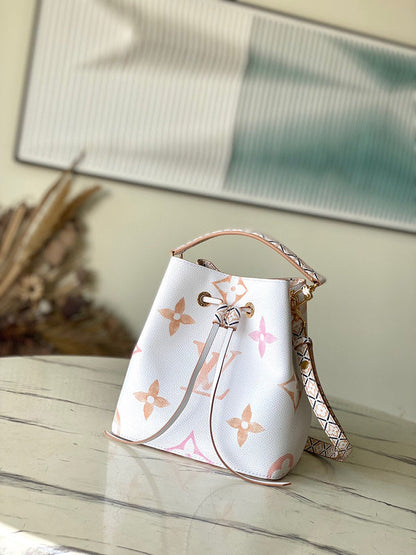 Fashion Luxe Touch bags - 3960