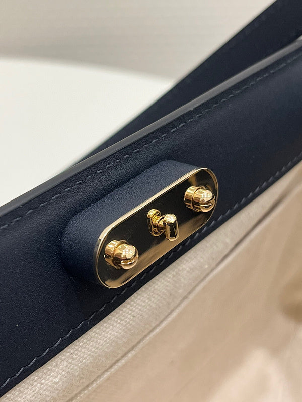 LTB - Luxe Touch Bags - 772