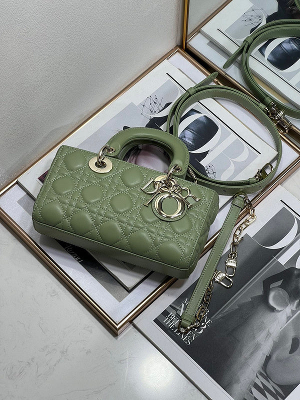 LTB - Luxe Touch Bags - 702