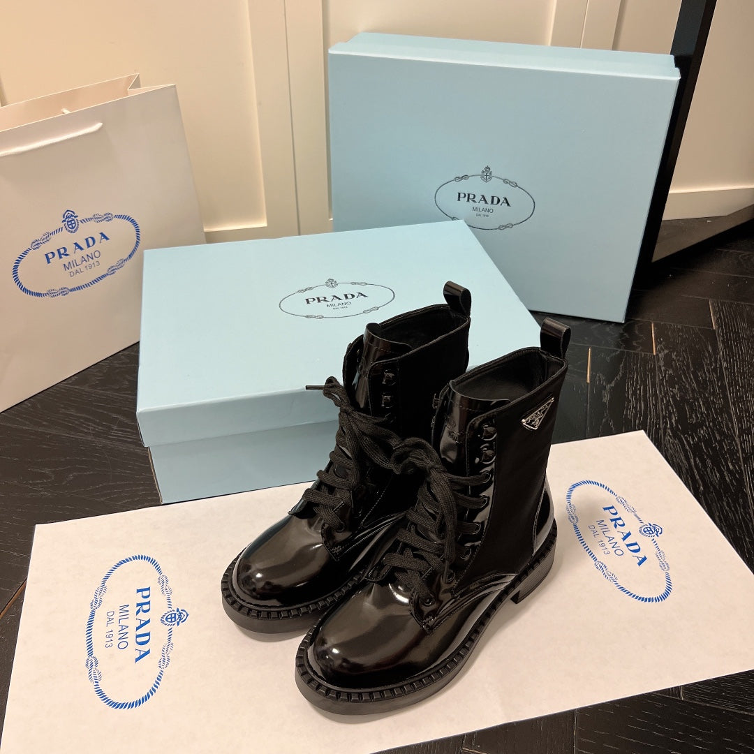 PD BRUSHED-LEATHER AND RE-NYLON BOOTS SHINY BLACK