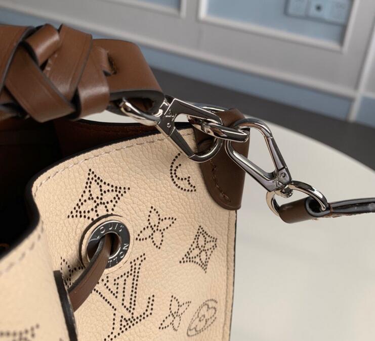 Luxe Touch Bags -   3106